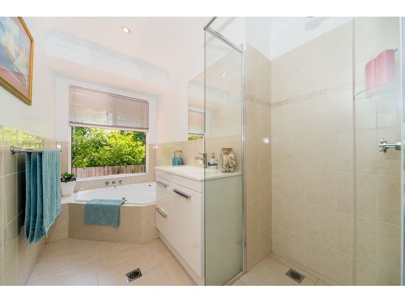 12 Hillgrove Court, Oxenford QLD 4210