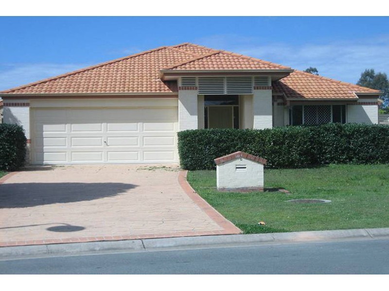 6 Thames Place, Oxenford QLD 4210