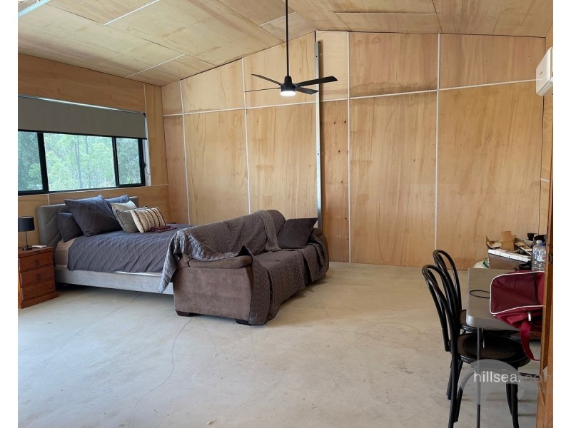 2-18 Navereno Court, Mundoolun QLD 4285