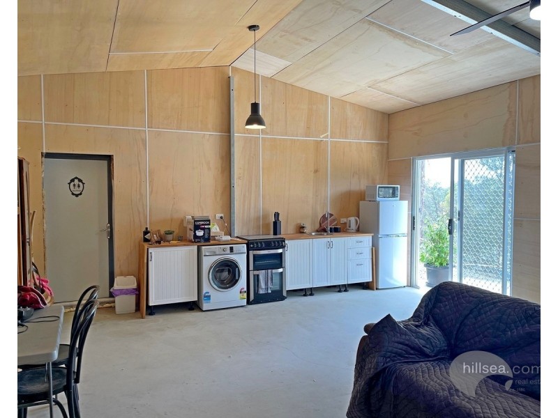 2-18 Navereno Court, Mundoolun QLD 4285