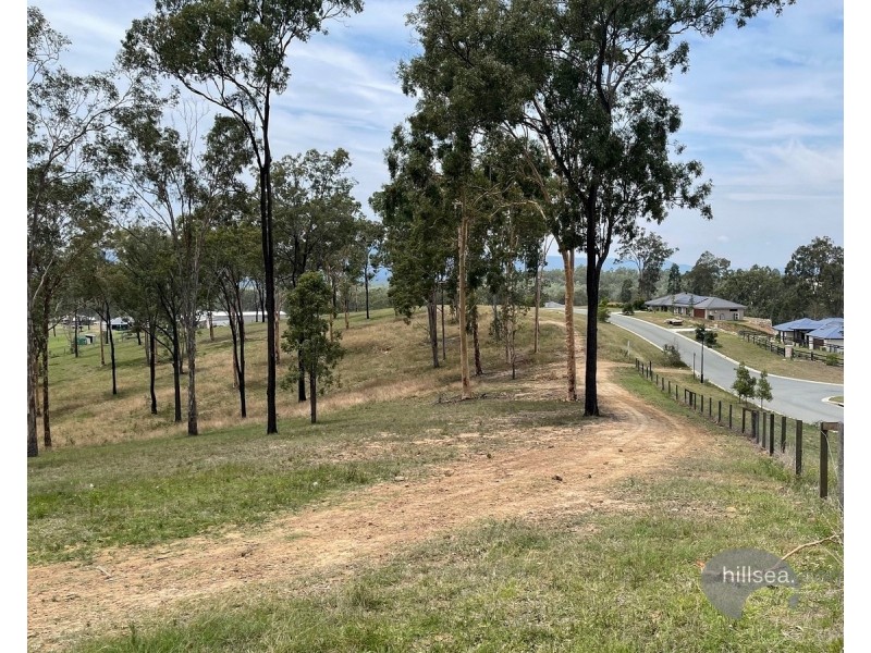 2-18 Navereno Court, Mundoolun QLD 4285