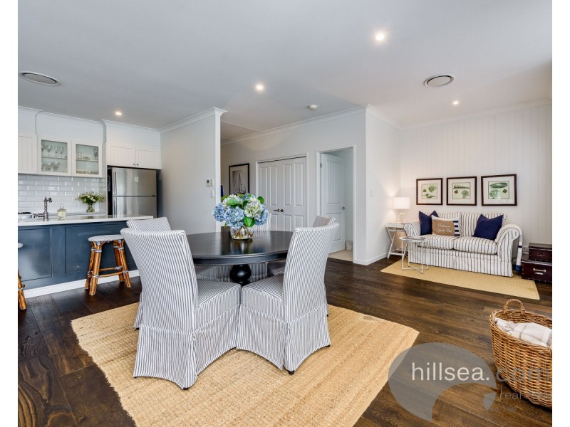 15 Mungala Street, Hope Island QLD 4212