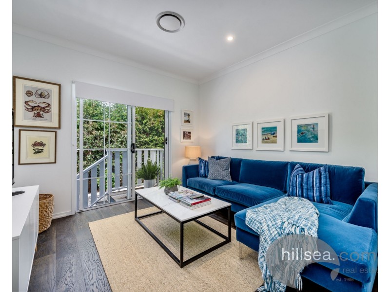 15 Mungala Street, Hope Island QLD 4212