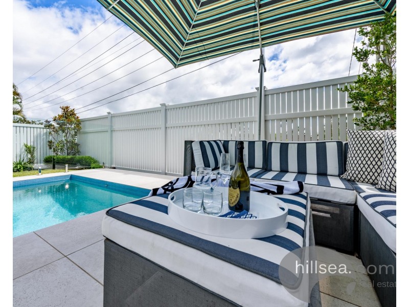 15 Mungala Street, Hope Island QLD 4212