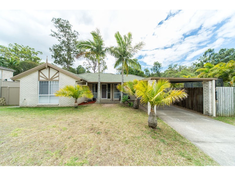 1 Pinedale Street, Oxenford QLD 4210