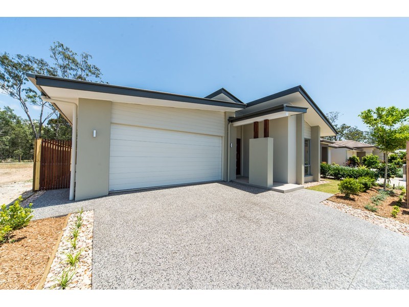 12 Bunderoo Circuit, Pimpama QLD 4209