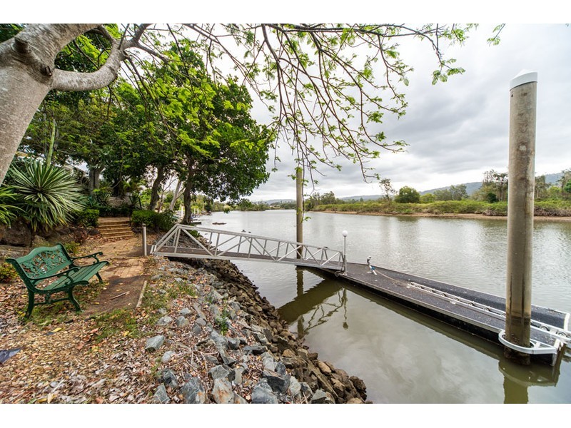 43 Graywillow Boulevard, Oxenford QLD 4210