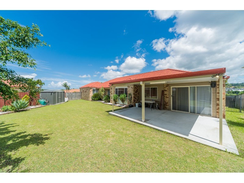 16 Pandora Crescent, Pacific Pines QLD 4211