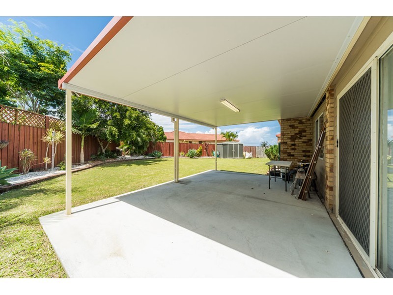 16 Pandora Crescent, Pacific Pines QLD 4211