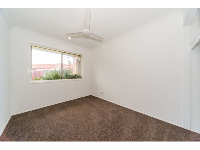 16 Pandora Crescent, Pacific Pines QLD 4211