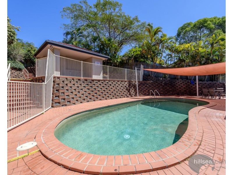 4/6 Buddy Holly Close, Parkwood QLD 4214