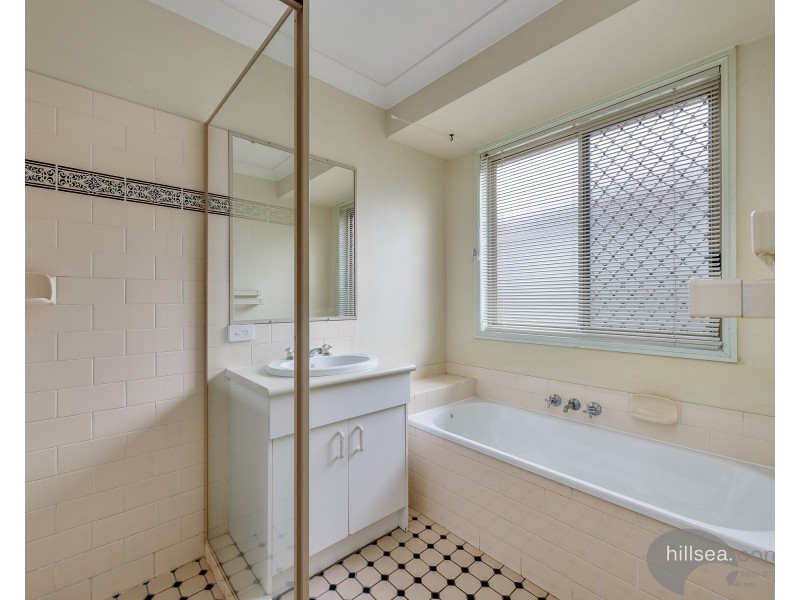 22 Carner Court, Parkwood QLD 4214