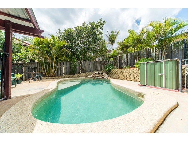 10 Kosrae Street, Pacific Pines QLD 4211