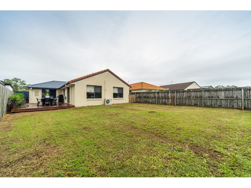 45 Serafina Drive, Helensvale QLD 4212
