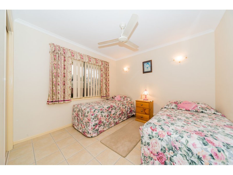 8 Ferricks Court, Upper Coomera QLD 4209