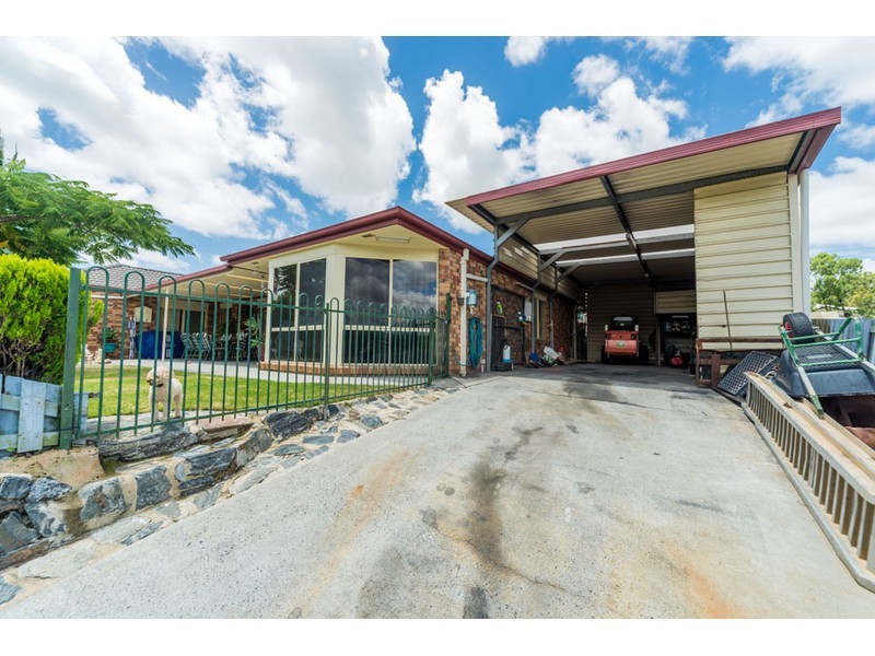 8 Ferricks Court, Upper Coomera QLD 4209