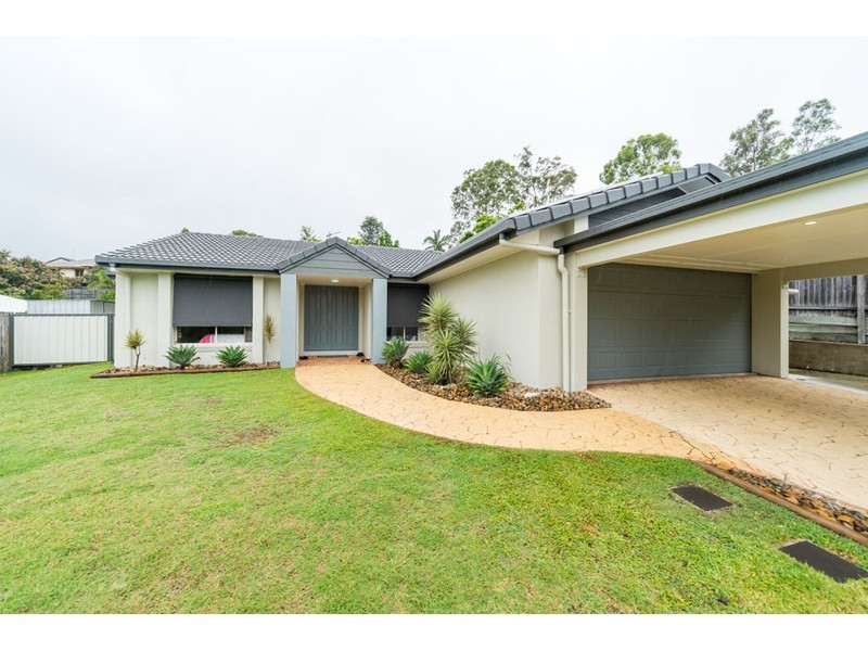 14 Nottinghill Place, Oxenford QLD 4210