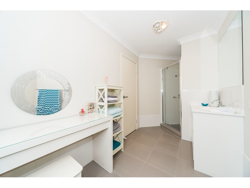 14 Nottinghill Place, Oxenford QLD 4210