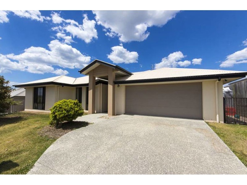 23 Azure Way, Coomera QLD 4209