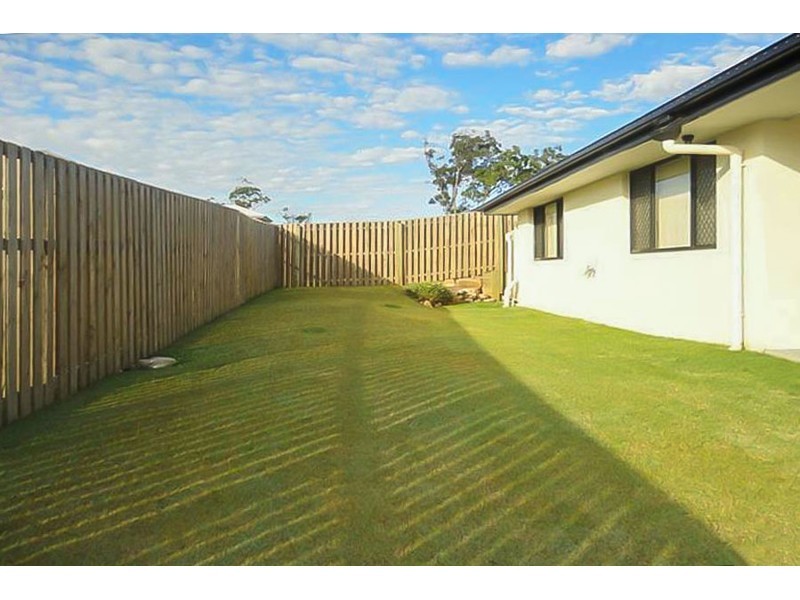 23 Azure Way, Coomera QLD 4209