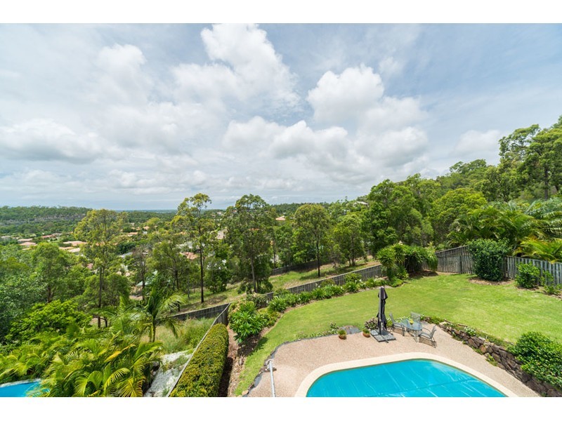 14 Mitaro Rise, Pacific Pines QLD 4211