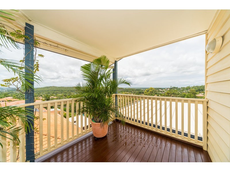 14 Mitaro Rise, Pacific Pines QLD 4211