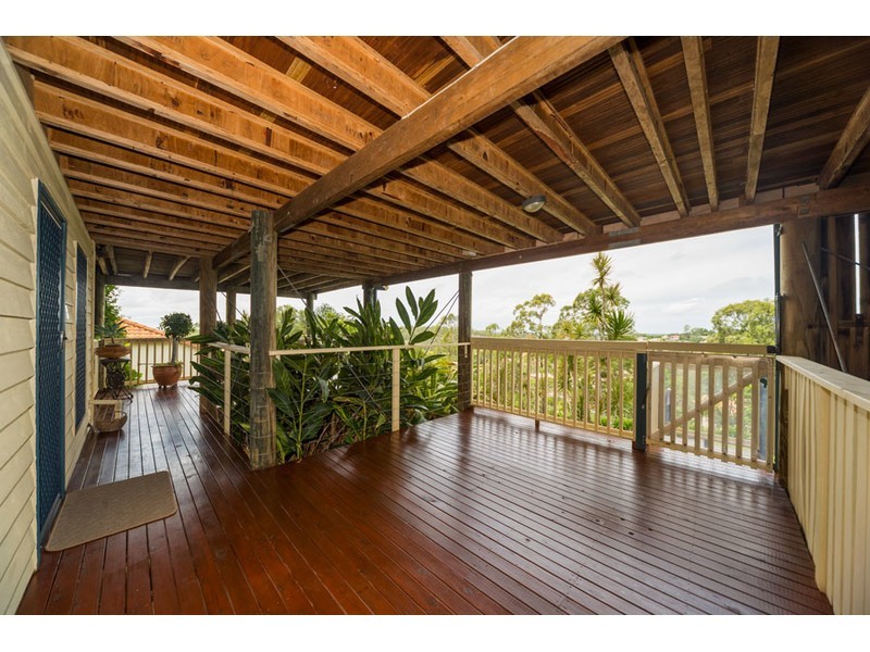 14 Mitaro Rise, Pacific Pines QLD 4211