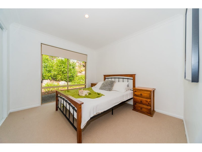 4 Sabina Park Court, Mount Nathan QLD 4211