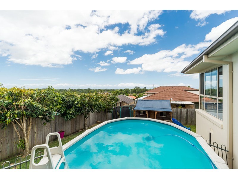 24 Currawong Crescent, Upper Coomera QLD 4209