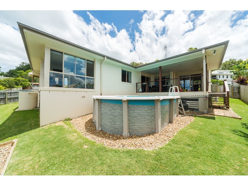 24 Currawong Crescent, Upper Coomera QLD 4209