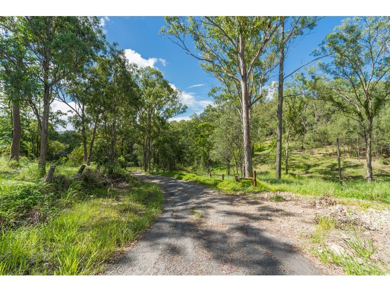 18 Yallaroi Road, Oxenford QLD 4210