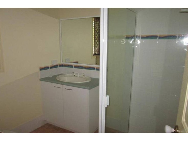 8 Tandanus Court, Oxenford QLD 4210