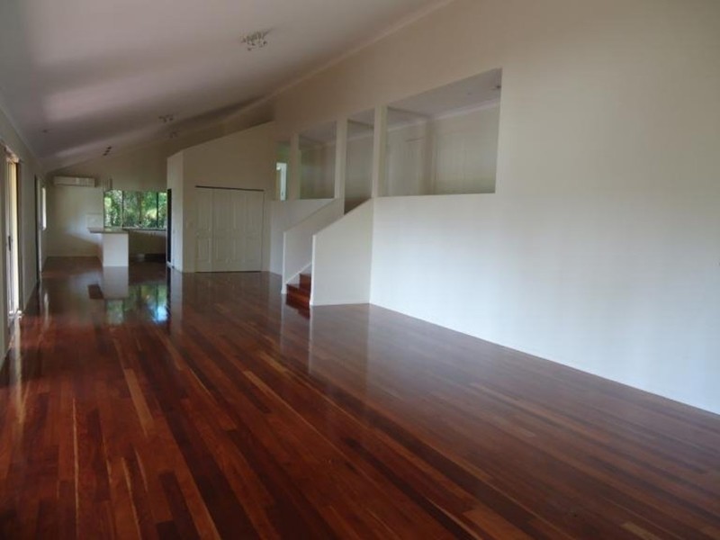 17 Phoenix Street, Pacific Pines QLD 4211