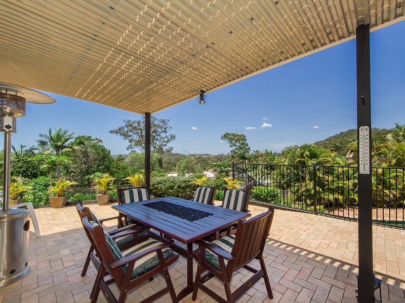 5 Roche Court, Oxenford QLD 4210