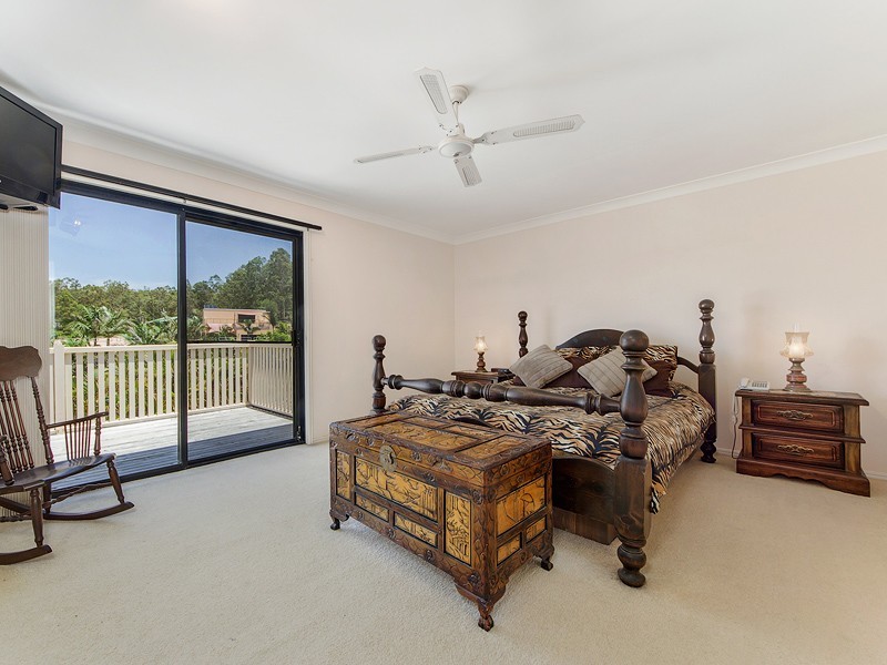 5 Roche Court, Oxenford QLD 4210