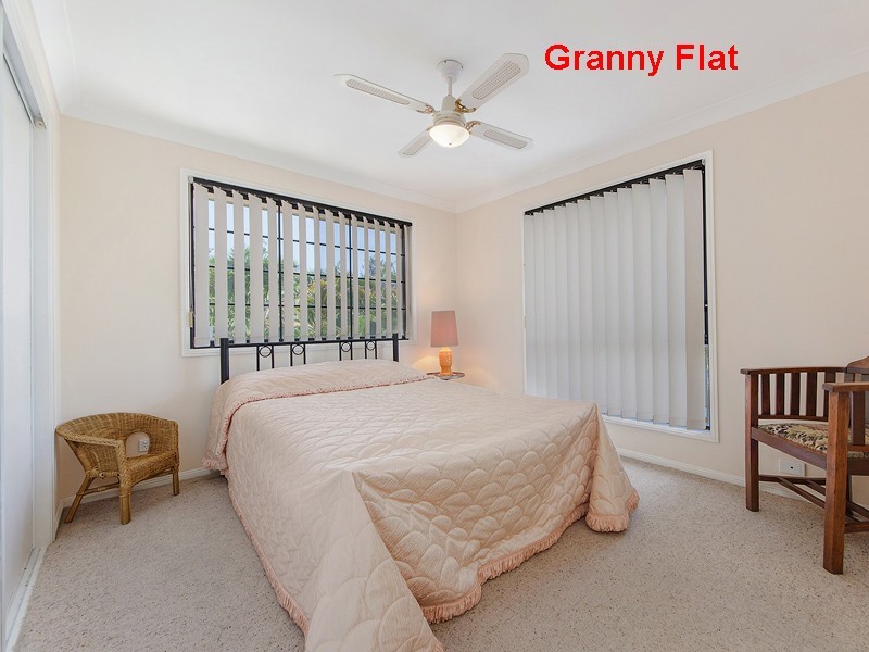 5 Roche Court, Oxenford QLD 4210