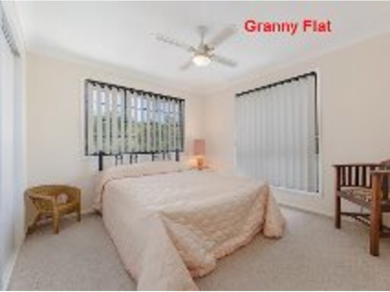 5 Roche Court, Oxenford QLD 4210