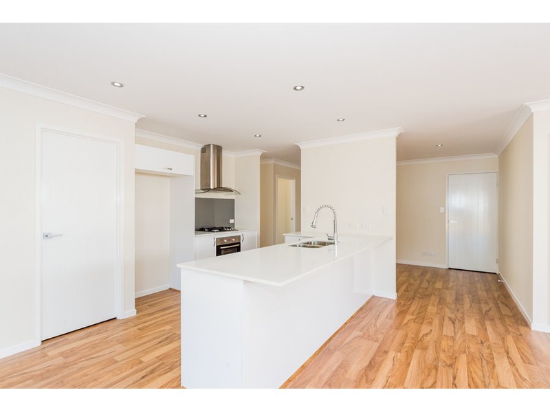 27 Dorretti Circuit, Upper Coomera QLD 4209