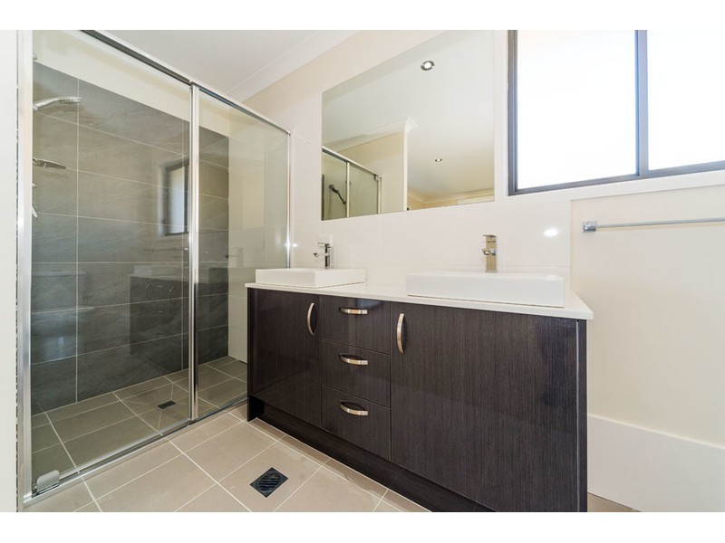 27 Dorretti Circuit, Upper Coomera QLD 4209