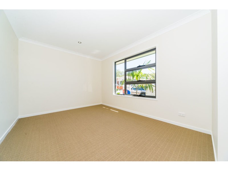 27 Dorretti Circuit, Upper Coomera QLD 4209