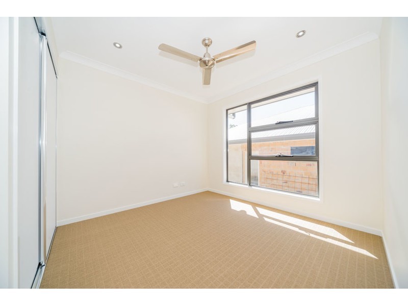 27 Dorretti Circuit, Upper Coomera QLD 4209