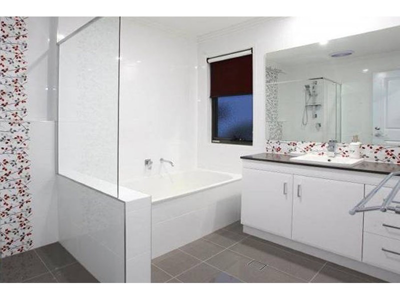 7698 Fairway Boulevard, Hope Island QLD 4212