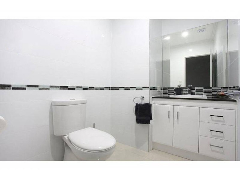 7698 Fairway Boulevard, Hope Island QLD 4212