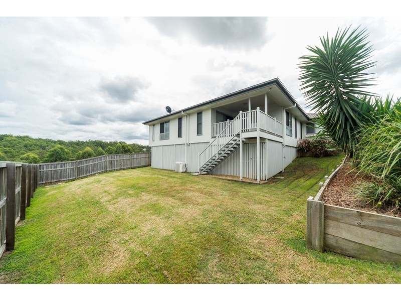 65 Diamantina Circuit, Pacific Pines QLD 4211