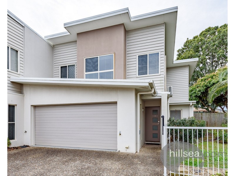 4/49 Usher Avenue, Labrador QLD 4215