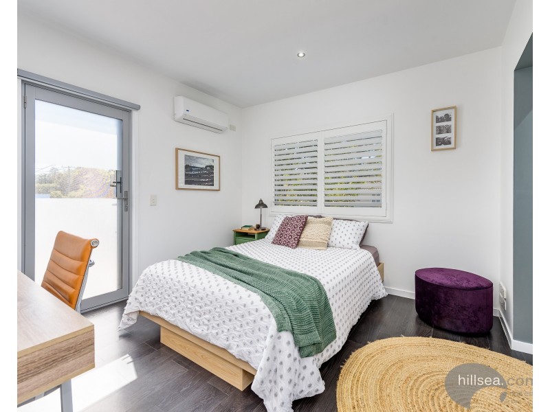 88 Robert Street, Labrador QLD 4215