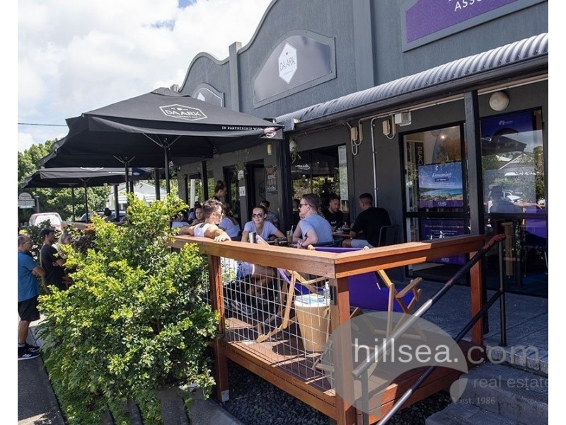 88 Robert Street, Labrador QLD 4215