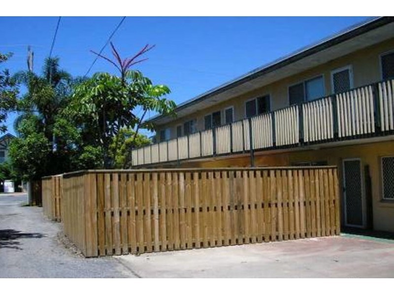 6/194 High Street, Southport QLD 4215