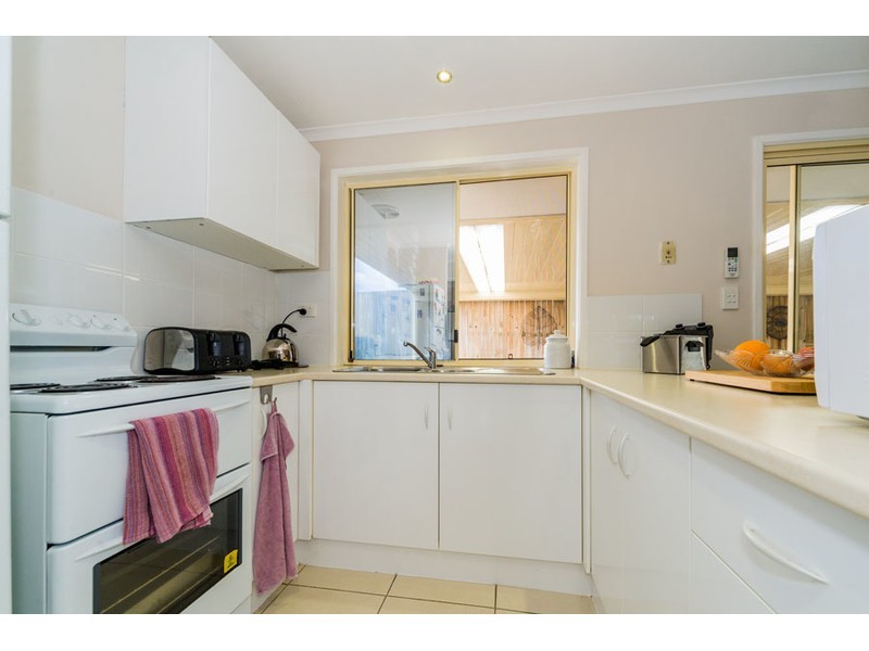 72 Studio Drive, Oxenford QLD 4210