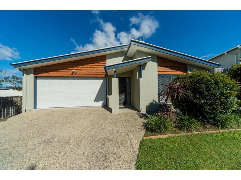17 Greendragon Crescent, Upper Coomera QLD 4209
